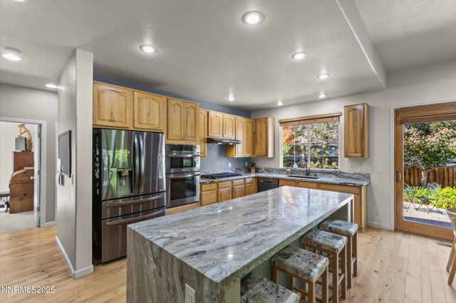 6831 Island Queen Court, Sparks, NV 89436