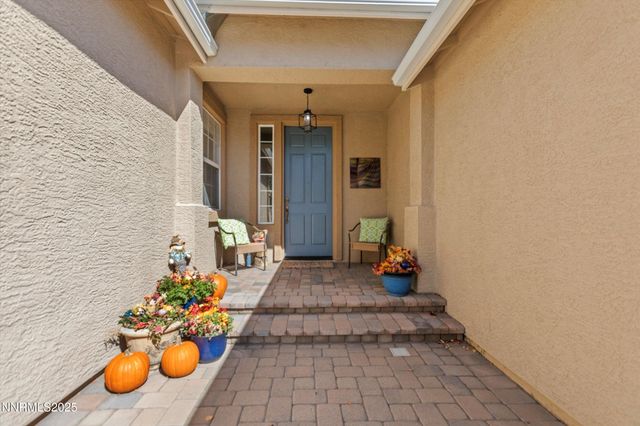 6831 Island Queen Court, Sparks, NV 89436