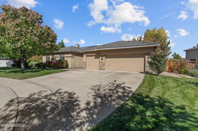 6831 Island Queen Court, Sparks, NV 89436