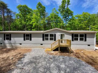 321 Lakeside Drive, Graysville, TN 37338