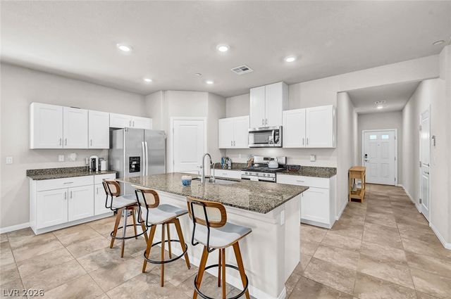 10257 Sequoia Falls Place, Las Vegas, NV 89149