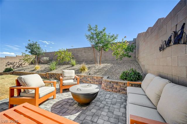 10257 Sequoia Falls Place, Las Vegas, NV 89149