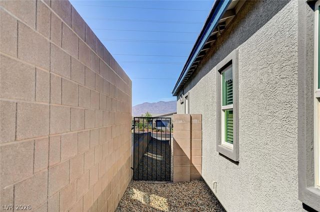10257 Sequoia Falls Place, Las Vegas, NV 89149
