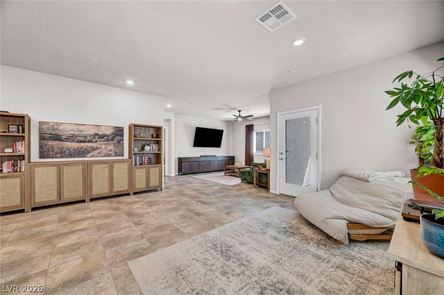 10257 Sequoia Falls Place, Las Vegas, NV 89149
