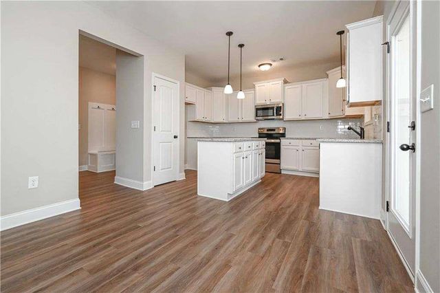 6095 Crowley Drive, Douglasville, GA 30135