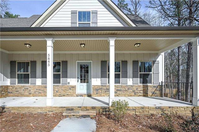 6095 Crowley Drive, Douglasville, GA 30135