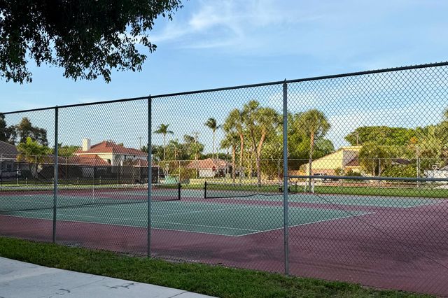 7160 NW 4TH Avenue, Boca Raton, FL 33487