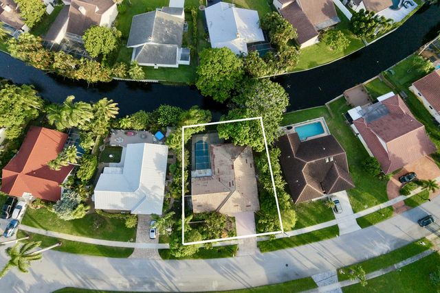 7160 NW 4TH Avenue, Boca Raton, FL 33487