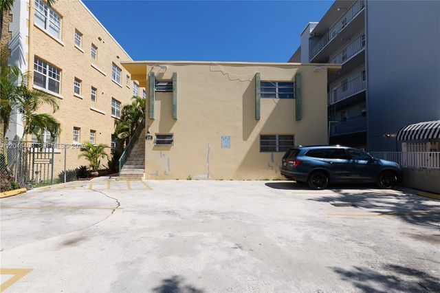 1245 Pennsylvania Ave 8, Miami Beach, FL 33139