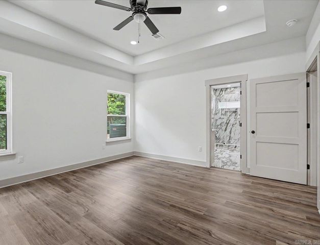 121 Glock Lane, Hot Springs, AR 71913