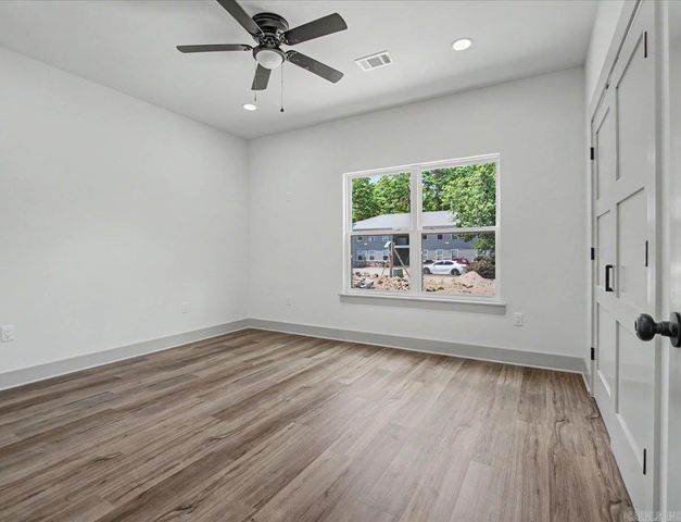121 Glock Lane, Hot Springs, AR 71913