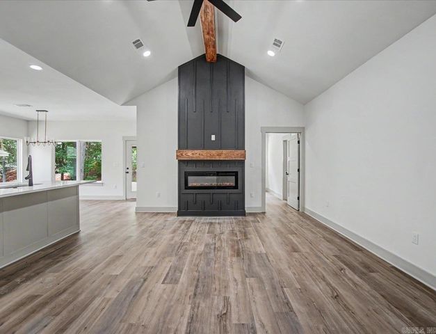 121 Glock Lane, Hot Springs, AR 71913