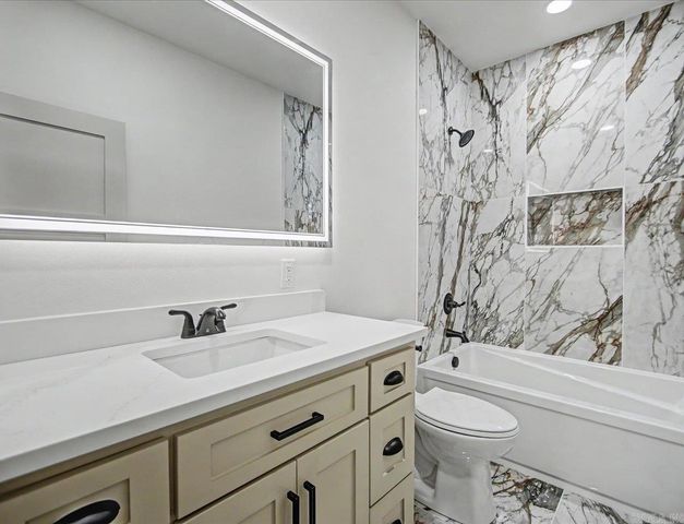 121 Glock Lane, Hot Springs, AR 71913