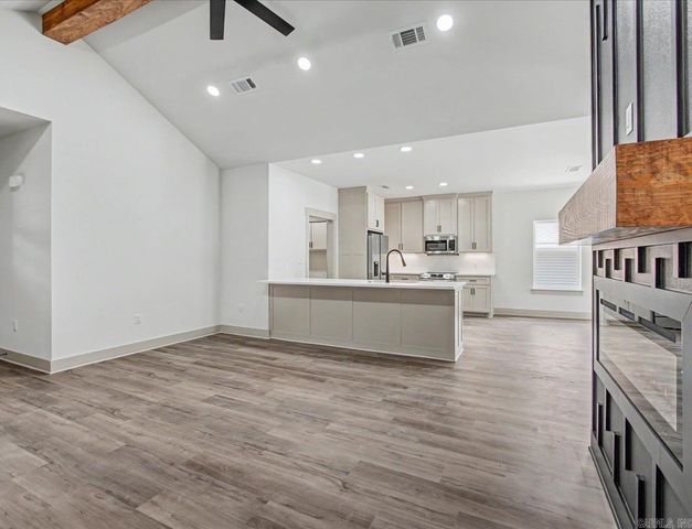 121 Glock Lane, Hot Springs, AR 71913