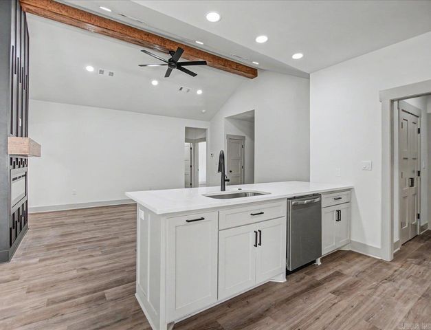 121 Glock Lane, Hot Springs, AR 71913