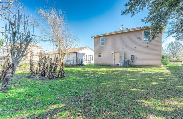 315 N Fulton Street, Texas City, TX 77591