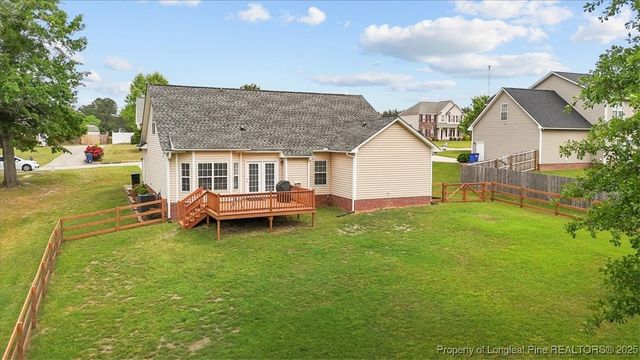 153 home stretch Lane, Raeford, NC 28376