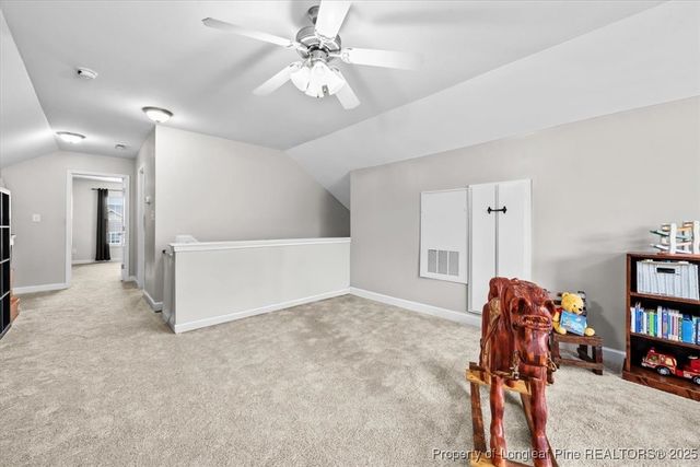 153 home stretch Lane, Raeford, NC 28376