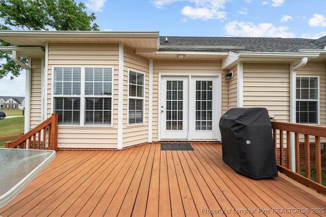 153 home stretch Lane, Raeford, NC 28376