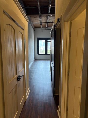 806 Sampson Street 421, Houston, TX 77003