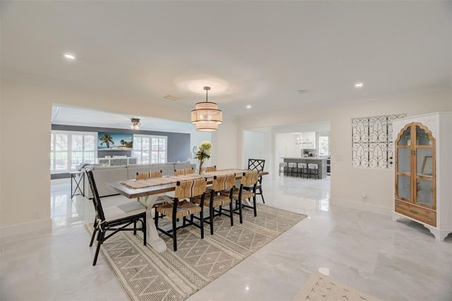 4821 NE 28th Avenue, Lighthouse Point, FL 33064