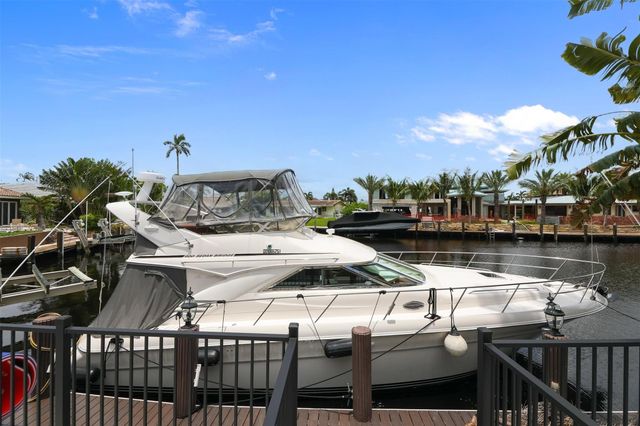 4821 NE 28th Avenue, Lighthouse Point, FL 33064