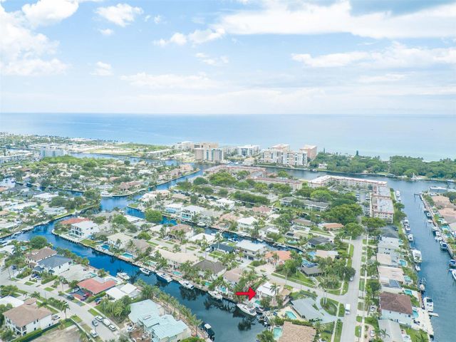 4821 NE 28th Avenue, Lighthouse Point, FL 33064