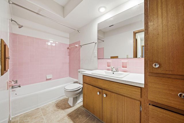 4231 Glenmawr Avenue, Columbus, OH 43224