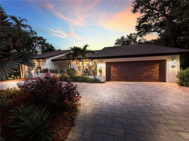 5231 SIESTA COVE DRIVE, Sarasota, FL 34242
