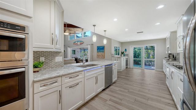 5231 SIESTA COVE DRIVE, Sarasota, FL 34242