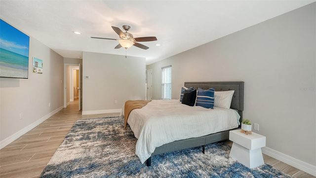 5231 SIESTA COVE DRIVE, Sarasota, FL 34242