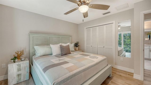 5231 SIESTA COVE DRIVE, Sarasota, FL 34242