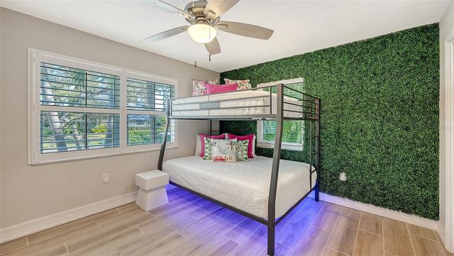 5231 SIESTA COVE DRIVE, Sarasota, FL 34242