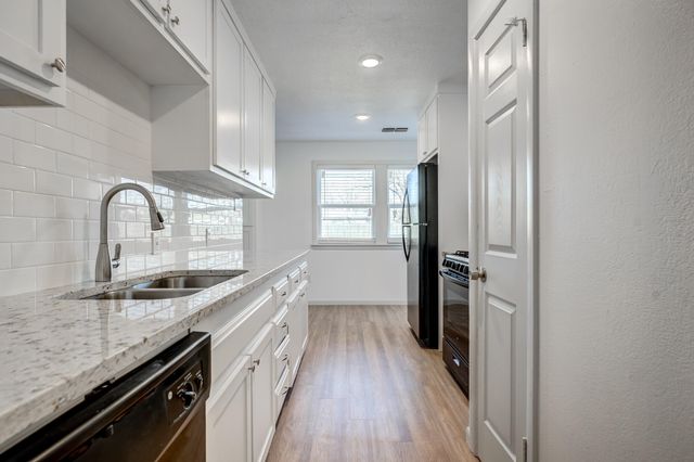 3808 29th Street, Lubbock, TX 79410