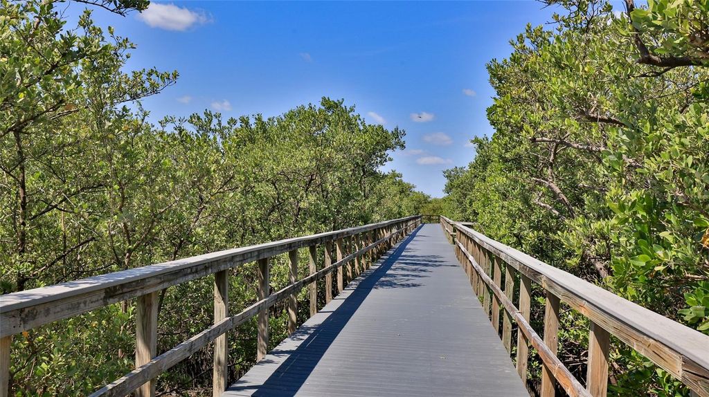 Image 11 of property listing at 4620 RIVERWALK VILLAGE COURT 7306, Ponce Inlet, FL 32127
