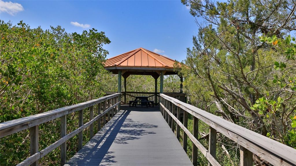 Image 13 of property listing at 4620 RIVERWALK VILLAGE COURT 7306, Ponce Inlet, FL 32127