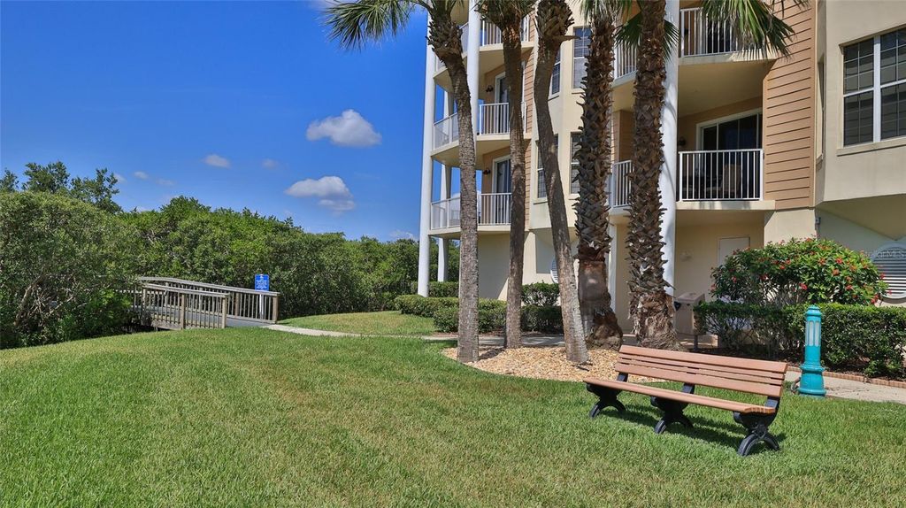 Image 14 of property listing at 4620 RIVERWALK VILLAGE COURT 7306, Ponce Inlet, FL 32127