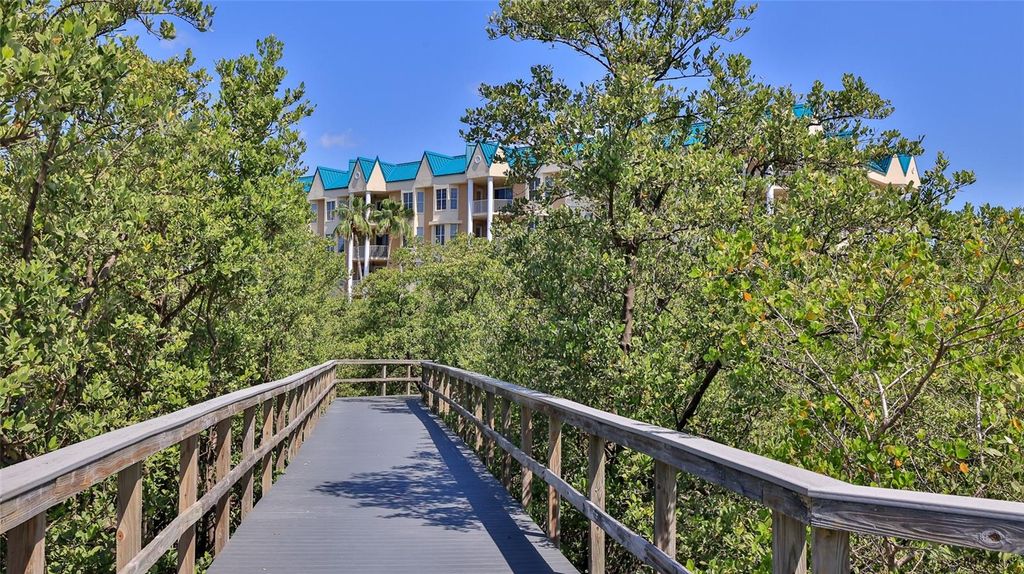 Image 16 of property listing at 4620 RIVERWALK VILLAGE COURT 7306, Ponce Inlet, FL 32127