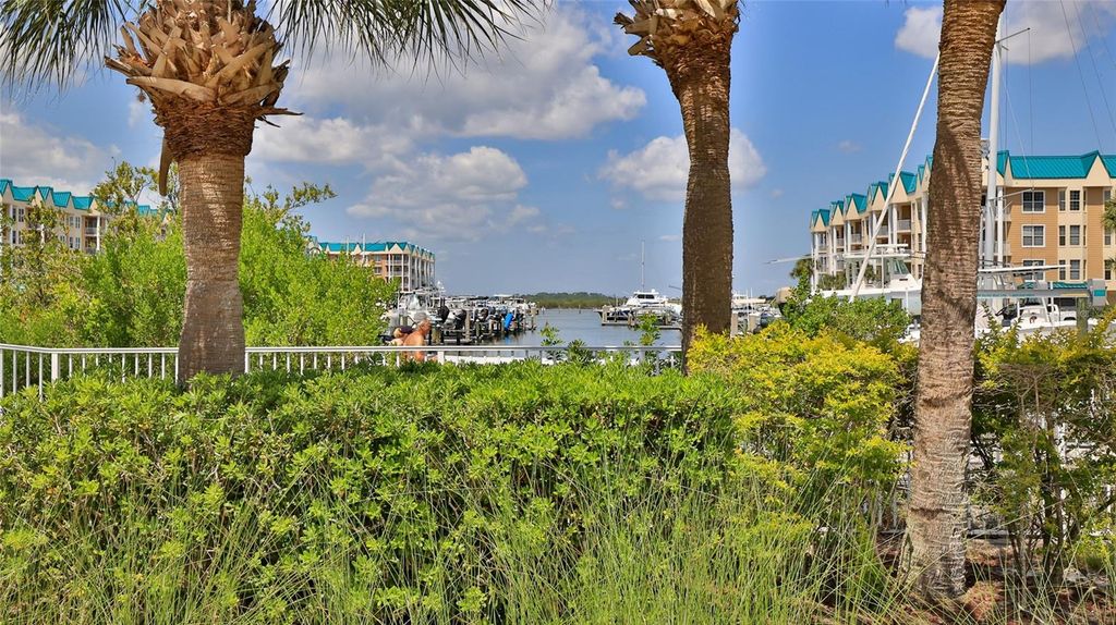 Image 17 of property listing at 4620 RIVERWALK VILLAGE COURT 7306, Ponce Inlet, FL 32127