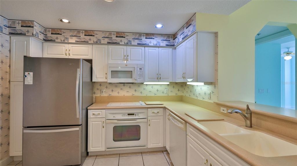 Image 28 of property listing at 4620 RIVERWALK VILLAGE COURT 7306, Ponce Inlet, FL 32127