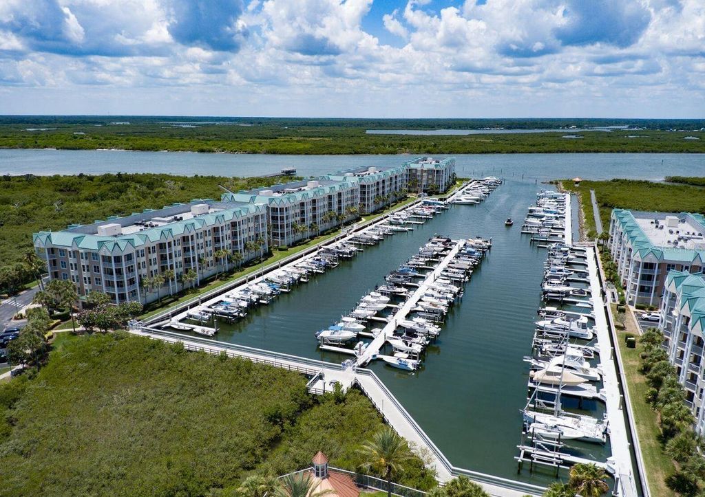 Image 4 of property listing at 4620 RIVERWALK VILLAGE COURT 7306, Ponce Inlet, FL 32127