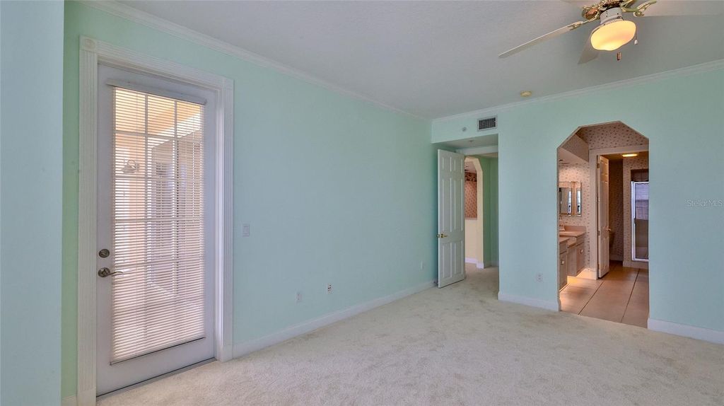 Image 36 of property listing at 4620 RIVERWALK VILLAGE COURT 7306, Ponce Inlet, FL 32127