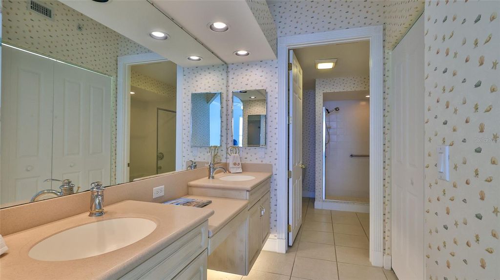 Image 40 of property listing at 4620 RIVERWALK VILLAGE COURT 7306, Ponce Inlet, FL 32127