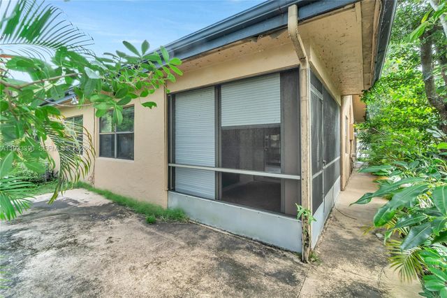 7545 NW 99th Ave, Tamarac, FL 33321