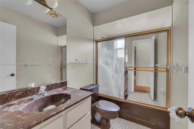 7545 NW 99th Ave, Tamarac, FL 33321