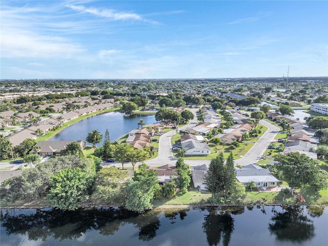 7545 NW 99th Ave, Tamarac, FL 33321