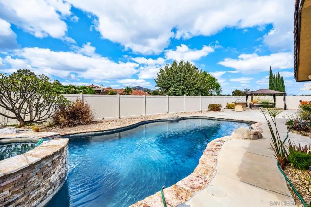 6688 Murray Park Drive, San Diego, CA 92120