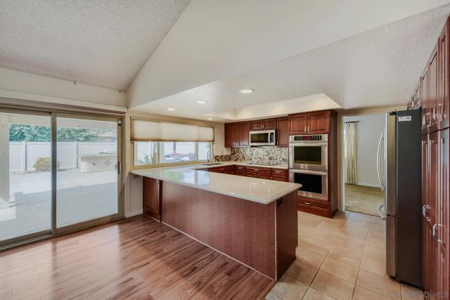 6688 Murray Park Drive, San Diego, CA 92120