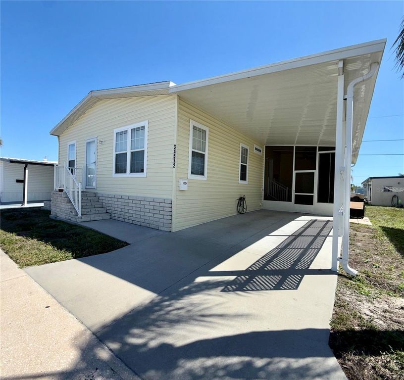 Image 1 of property listing at 34572 GARDENIA DRIVE N, Pinellas Park, FL 33781