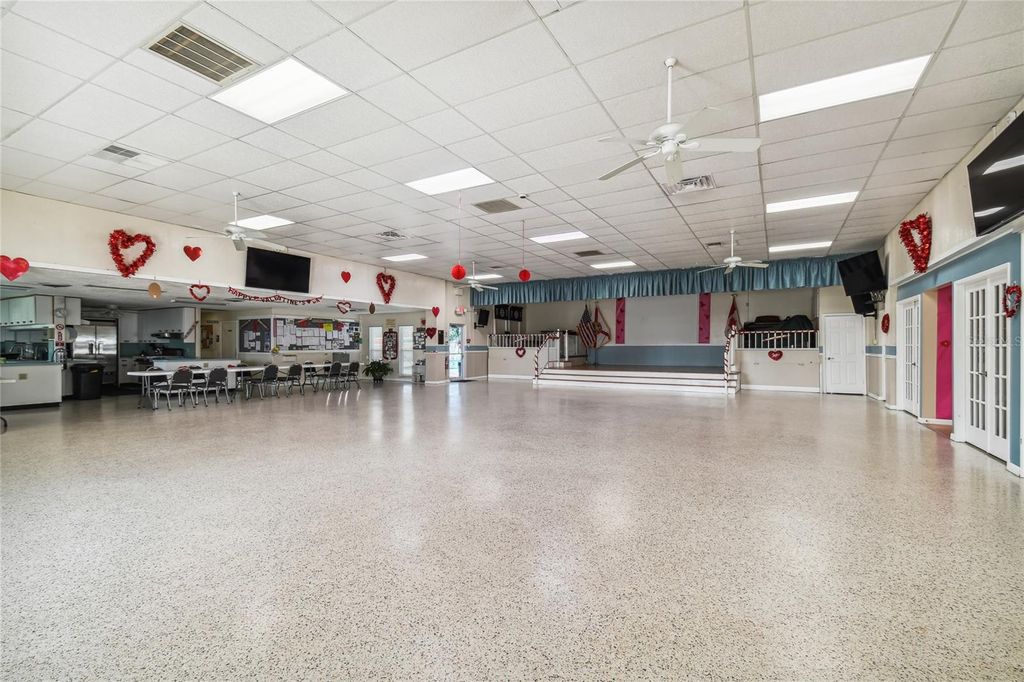 Image 38 of property listing at 34572 GARDENIA DRIVE N, Pinellas Park, FL 33781